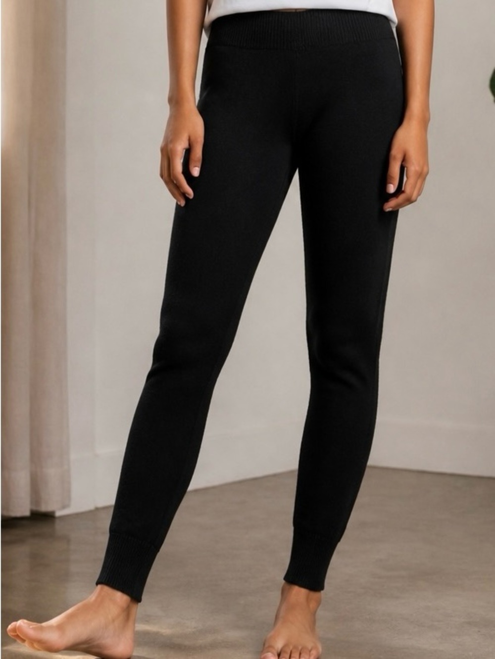 Free ! eye candy Black Knit Slim Leggings